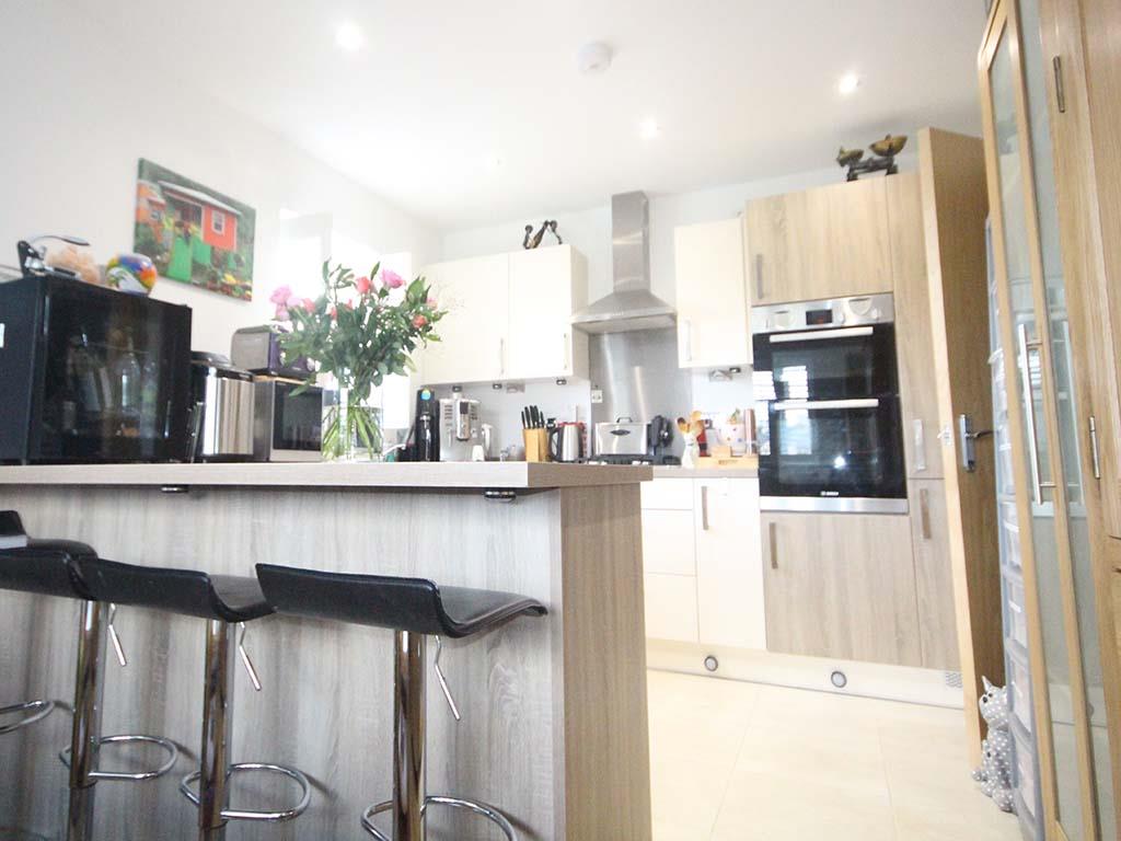 4 bedroom detached house For Sale in Salterforth - IMG_6222.jpg